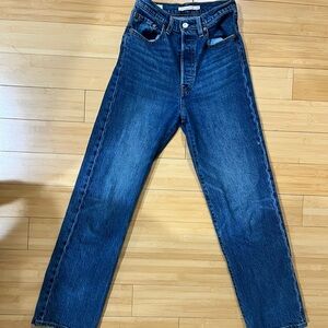 Levis Ribcage Straight Ankle